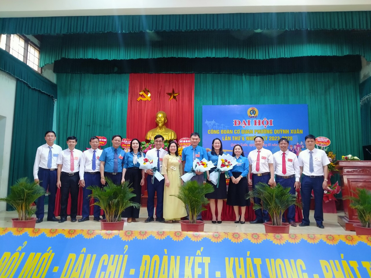 Đại hội Công đoàn cơ quan phường Quỳnh Xuân thành công tốt đẹp